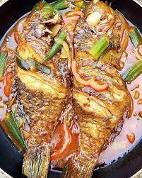Fried Fish & Gravy Sauce
